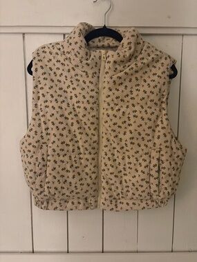 Only Cream Quilted Floral cropped Vest